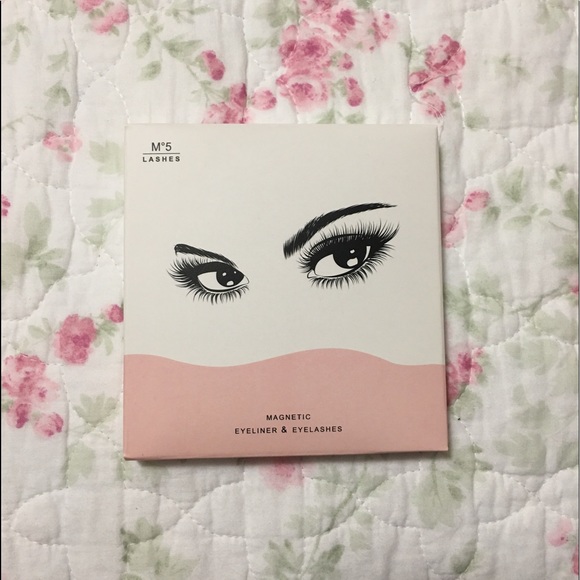 Magnetic Eyelashes (2 packages) - Picture 3 of 3
